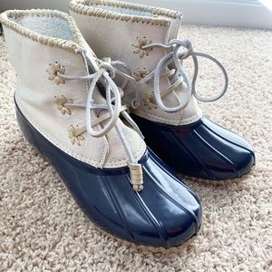 Like New Jack Rogers gold and blue duck boots 8
